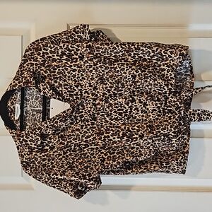 BeachLunchLounge,NWT, Leopard Print Button Down Blouse Size Small